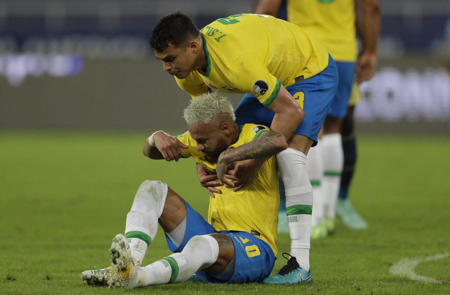 Shoes hotsell neymar 218